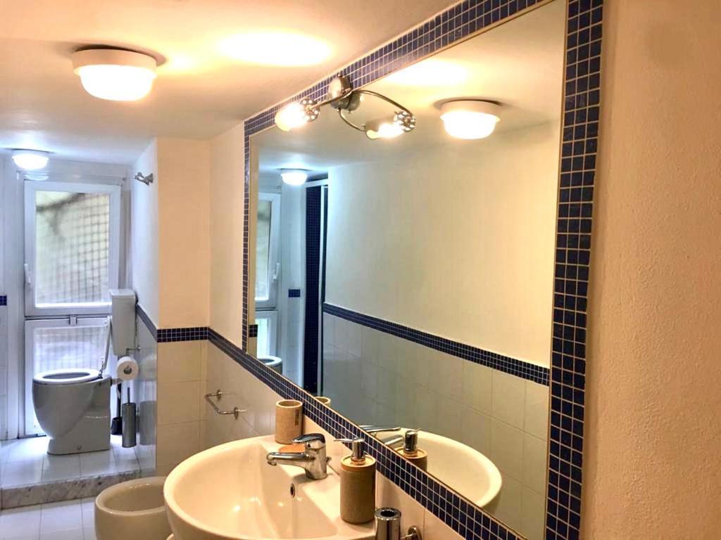 Апартаменты Yourvacanza Navigli Loft Милан Экстерьер фото