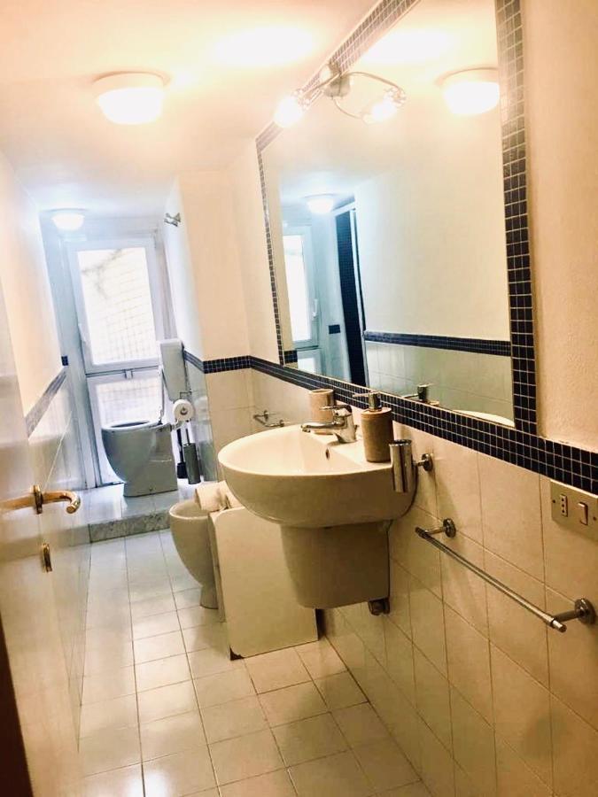 Апартаменты Yourvacanza Navigli Loft Милан Экстерьер фото