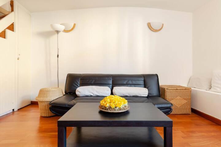Апартаменты Yourvacanza Navigli Loft Милан Экстерьер фото